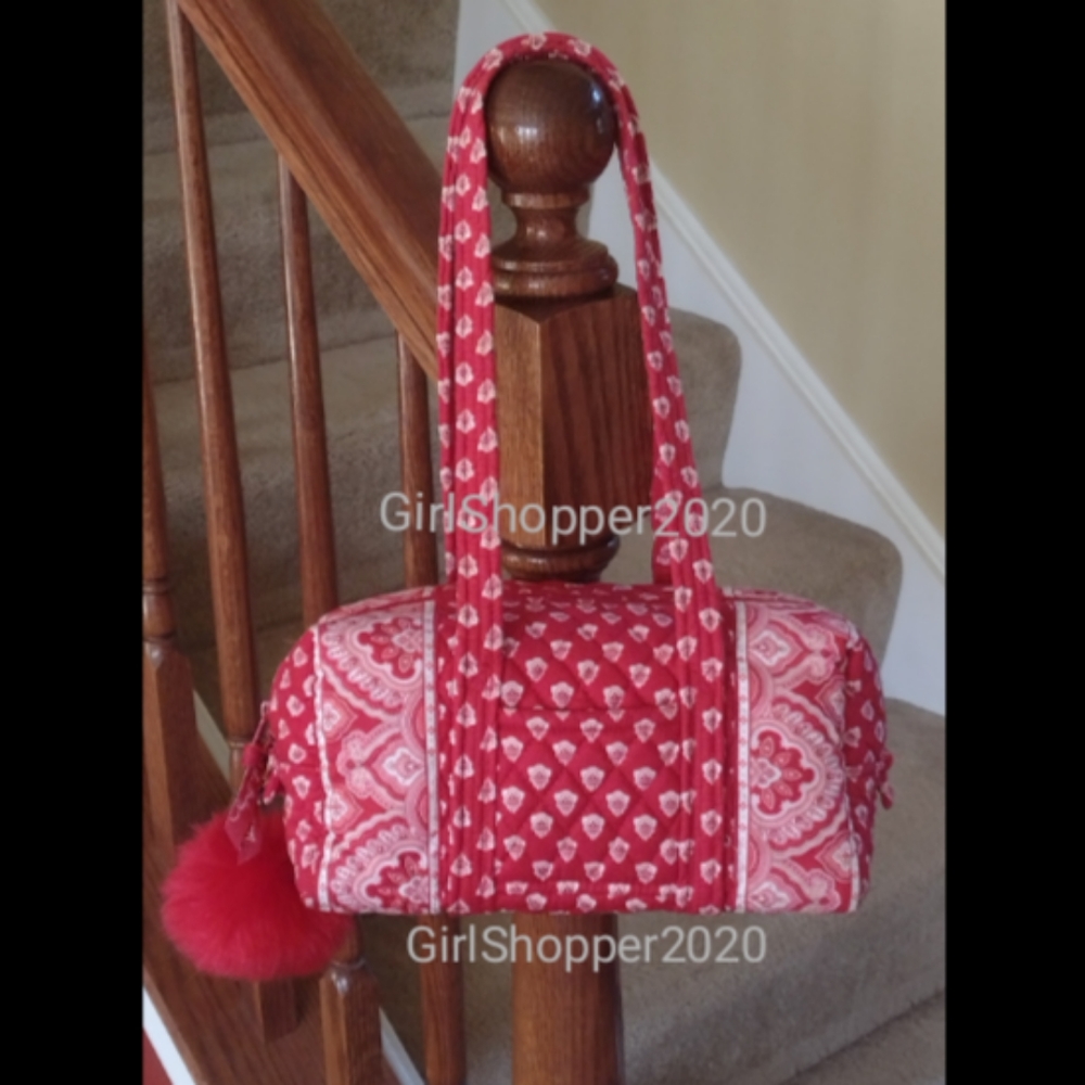 🐸VERA BRADLEY Small Duffle Bag